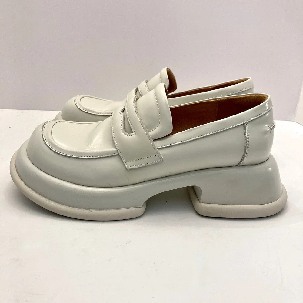 Beau Today Platform Penny Loafers Womens 8.5 (250 mm) White‎ Leather Chunky